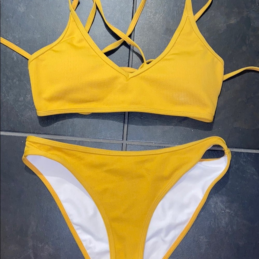 Yellow/gold bikini set size Large